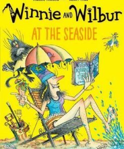 Winnie and Wilbur at the Seaside - Valerie Thomas
