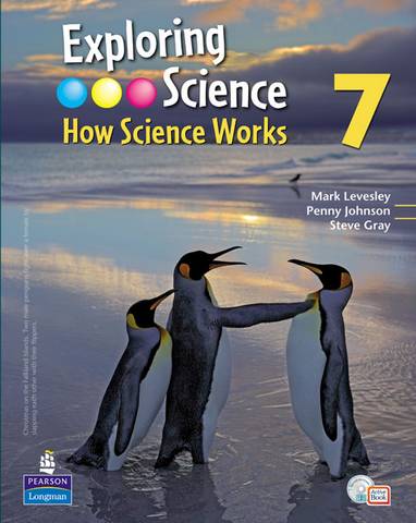 Exploring Science: How Science Works Year 7 Student Book with ActiveBook with CDROM - Mark Levesley - 9781405892469